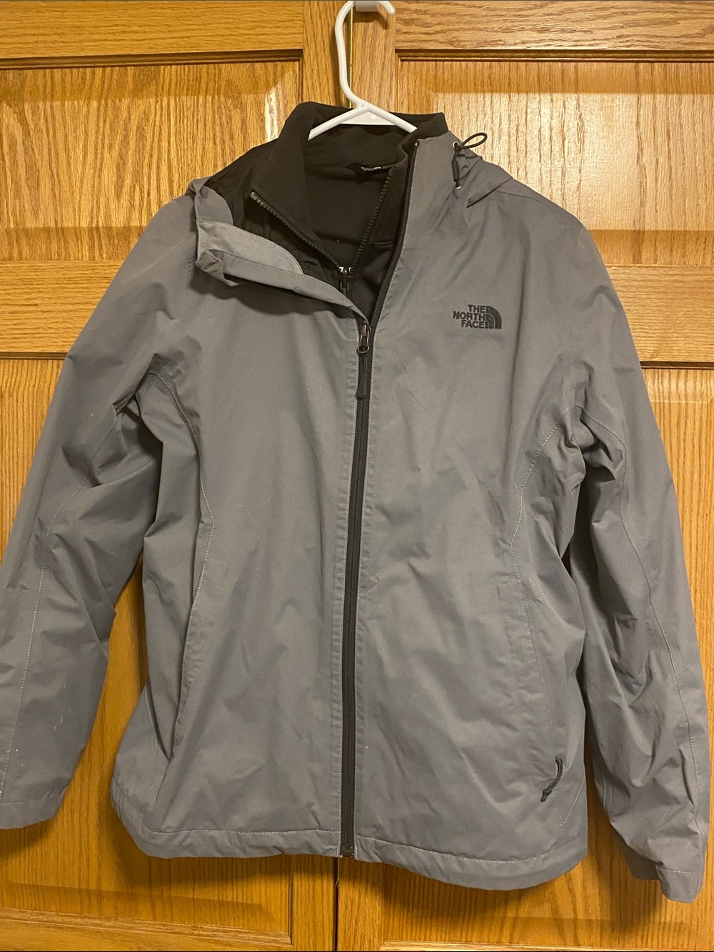 The North Face women's Light Gray Waterproof Rain Jacket